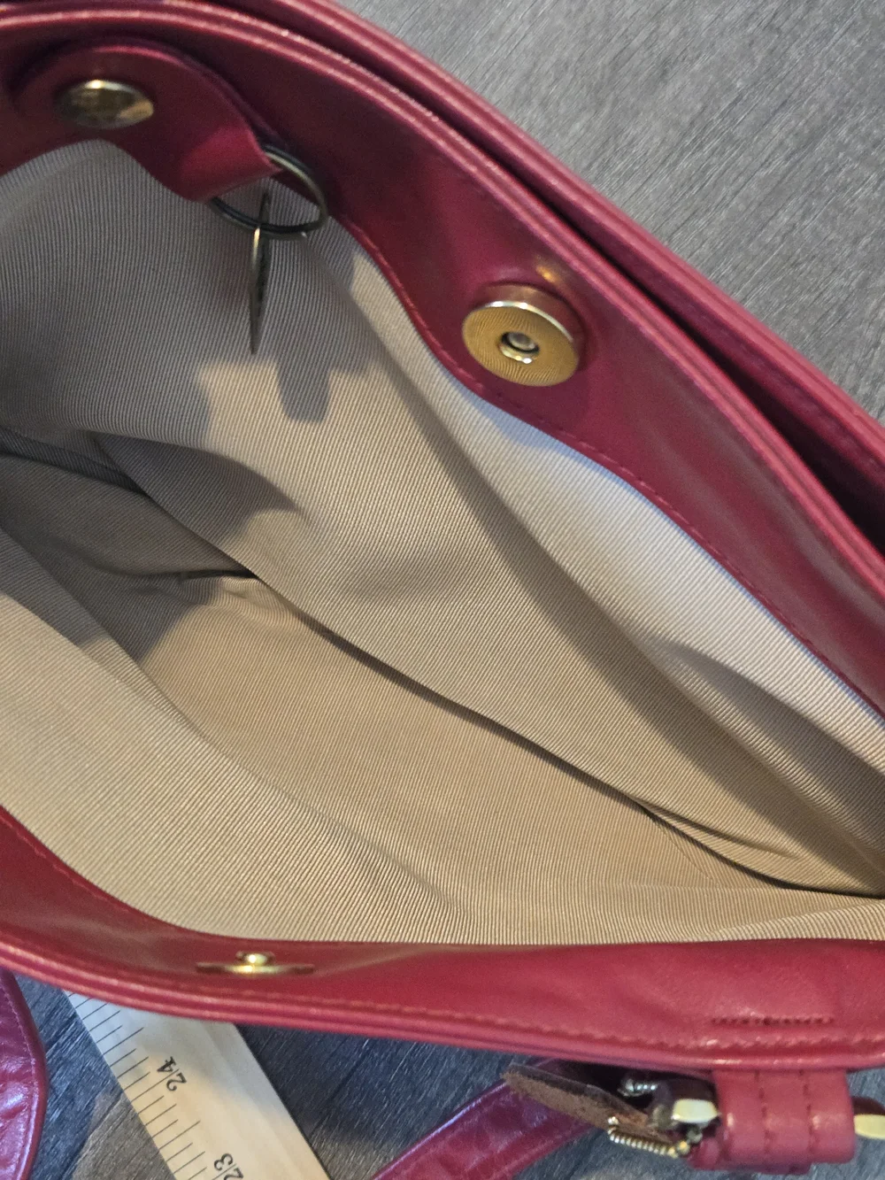 Vintage SAS Diane Leather Shoulder Bag Double Straps Front Zip Red Made in USA